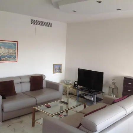 Ubytování v soukromí 20 Avenue De Madrid *
